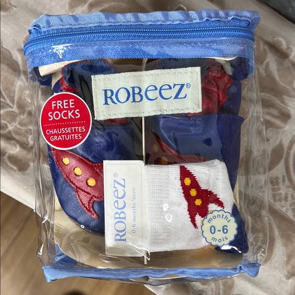 Robeez Rocket Ship Crib Shoes 0-6 Months - Picture 5 of 5